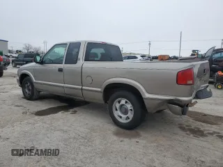 1998 GMC Sonoma SLS with VIN 1GTCS19X0W8508394, listed as a Copart auction lot 41773775 with 156,773 mi miles and Salvage Title. Bid and sale history available at carsss.com. Image 2.