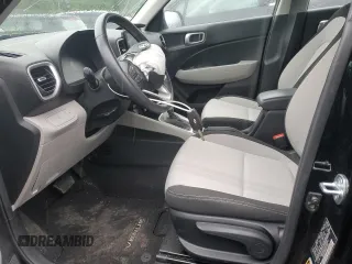 2023 Hyundai Venue SEL с VIN KMHRC8A3XPU268042, выставлен на аукционе Copart как лот 57359425 с пробегом 15 076 миль миль и Списание • Salvage title. История ставок и продаж доступна на DreamBid. Изображение 7.