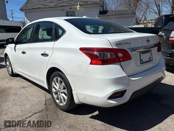 2019 Nissan Sentra SV with VIN 3N1AB7AP1KL611943, listed as a Copart auction lot 52752835 with 226,353 mi miles and Clean Title. Bid and sale history available at carsss.com. Image 3.