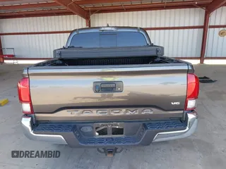 2017 Toyota Tacoma SR5 с VIN 3TMCZ5AN9HM062936, выставлен на аукционе IAAI как лот 42236311 с пробегом 60 479 миль миль и . История ставок и продаж доступна на DreamBid. Изображение 17.