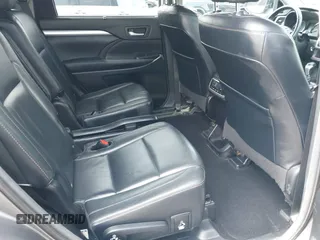 2014 Toyota Highlander XLE z VIN 5TDJKRFH6ES006521, wystawiony jako IAAI lot #42289374 z przebiegiem 62 916 mil mil oraz . Historia ofert i sprzedaży dostępna na DreamBid. Obrazek 8.