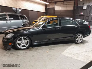 2010 Mercedes-Benz S-Class S 550 with VIN WDDNG8GBXAA302453, listed as a IAAI auction lot 41801180 with 84,223 mi miles. Bid and sale history available at carsss.com. Image 14.