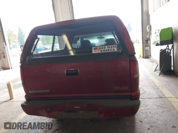 2001 GMC Sonoma SLS 1SG z VIN 1GTCS19W818224334, wystawiony jako IAAI lot #42119324 z przebiegiem 209 663 mil mil oraz . Historia ofert i sprzedaży dostępna na DreamBid. Obrazek 15.