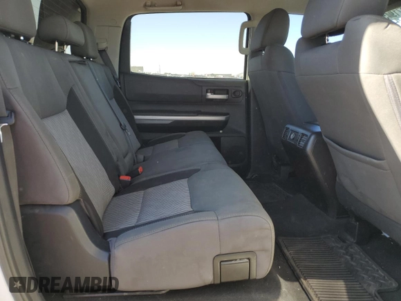 2015 Toyota Tundra SR5 z VIN 5TFDW5F14FX455172, wystawiony jako Copart lot #52971945 z przebiegiem 194 019 mil mil oraz Szkoda całkowita • Salvage title. Historia ofert i sprzedaży dostępna na DreamBid. Obrazek 10.