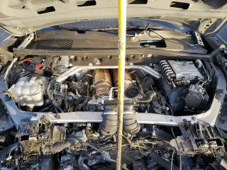 2024 Porsche Cayenne S z VIN WP1AL2AY8RDA34476, wystawiony jako Copart lot #85162734 z przebiegiem 15 203 mil mil oraz Szkoda całkowita • Salvage title. Historia ofert i sprzedaży dostępna na DreamBid. Obrazek 12.