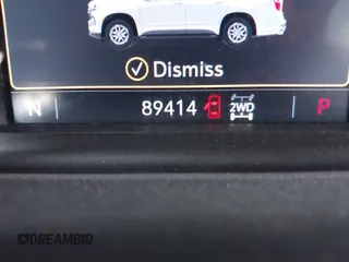 2021 Chevrolet Tahoe LT z VIN 1GNSKNKD4MR250981, wystawiony jako IAAI lot #42092550 z przebiegiem 89 414 mil mil oraz . Historia ofert i sprzedaży dostępna na DreamBid. Obrazek 15.