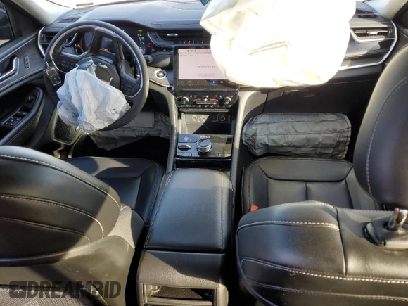 2022 Jeep Grand Cherokee с VIN 1C4RJYB6XN8757050, выставлен на аукционе Copart как лот 43666425 с пробегом 26 396 миль миль и Списание • Salvage title. История ставок и продаж доступна на DreamBid. Изображение 8.