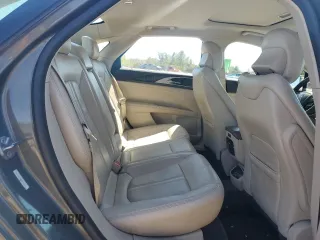 2017 Lincoln MKZ Reserve z VIN 3LN6L5F98HR654644, wystawiony jako Copart lot #52535245 z przebiegiem 135 828 mil mil oraz Szkoda całkowita • Salvage title. Historia ofert i sprzedaży dostępna na DreamBid. Obrazek 10.