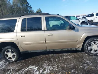 2005 Chevrolet TrailBlazer LS with VIN 1GNES16S356113516, listed as a IAAI auction lot 41395577 with 267,799 mi miles. Bid and sale history available at carsss.com. Image 13.