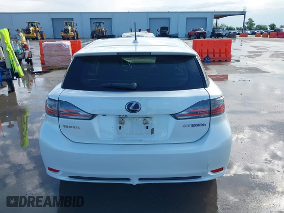 2013 Lexus CT 200h with VIN JTHKD5BH8D2164389, listed as a IAAI auction lot 42078280 with 141,300 mi miles and . Bid and sale history available at DreamBid. Image 16.
