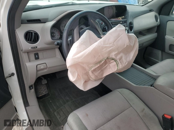 2015 Honda Pilot SE with VIN 5FNYF4H36FB055411, listed as a Copart auction lot 57334135 with Not provided miles and Clean title. Bid and sale history available at DreamBid. Image 8.