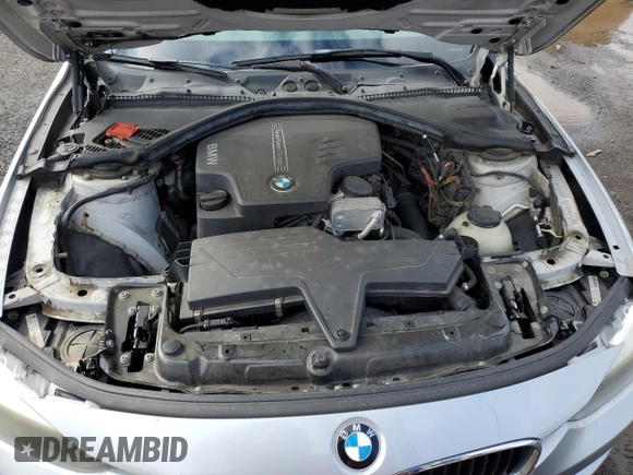 2013 BMW 3 Series 328i xDrive with VIN WBA3B5C58DF595384, listed as a Copart auction lot 49983605 with 162,438 mi miles and Salvage Title. Bid and sale history available at carsss.com. Image 11.