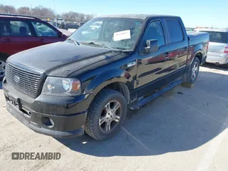 2008 Ford F-150 XLT с VIN 1FTPW12V58KD97085, выставлен на аукционе IAAI как лот 41658847 с пробегом 259 365 миль миль и . История ставок и продаж доступна на DreamBid. Изображение 17.