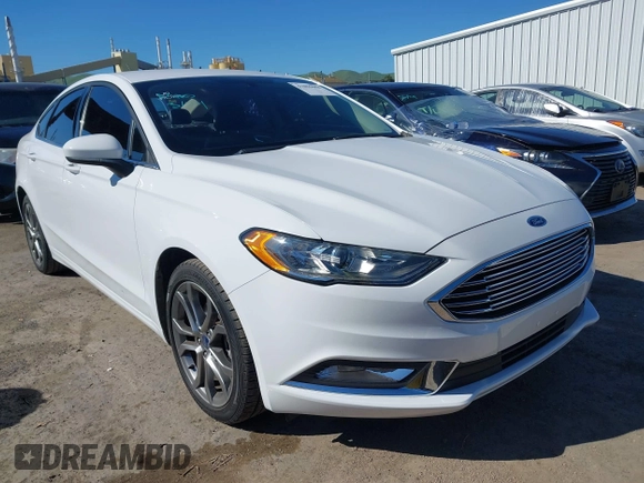2017 Ford Fusion SE with VIN 3FA6P0H75HR343881, listed as a IAAI auction lot 41855068 with 44,141 mi miles. Bid and sale history available at carsss.com. Image 1.