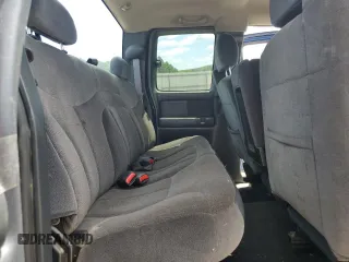 2002 GMC Sierra 1500 SLE with VIN 2GTEK19T621378897, listed as a Copart auction lot 60898315 with 137,509 mi miles and Salvage title. Bid and sale history available at DreamBid. Image 10.