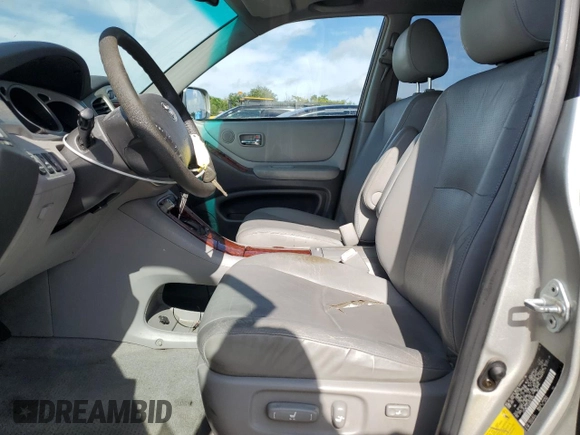 2006 Toyota Highlander Hybrid with VIN JTEDW21A160014092, listed as a Copart auction lot 69843364 with 119,839 mi miles and Salvage Title. Bid and sale history available at carsss.com. Image 7.