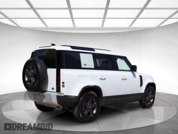 2023 Land Rover Defender S с VIN SALEJEEX2P21296XX, выставлен на аукционе Copart как лот 55275855 с пробегом 30 232 миль миль и Чистый • Clean title. История ставок и продаж доступна на DreamBid. Изображение 4.