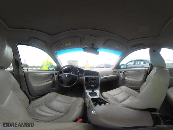 2009 Volvo S60 2.5T with VIN YV1RS592092720882, listed as a IAAI auction lot 42006676 with 143,647 mi miles. Bid and sale history available at carsss.com. Image 19.