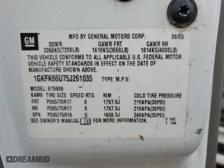2004 GMC Yukon Denali with VIN 1GKEK63U84J270731, listed as a Copart auction lot 49094635 with 184,529 mi miles and Salvage Title. Bid and sale history available at carsss.com. Image 13.