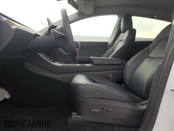 2022 Tesla Model Y Performance with VIN 7SAYGDEF1NF445085, listed as a Copart auction lot 58809495 with 14,832 mi miles and Salvage title. Bid and sale history available at DreamBid. Image 7.