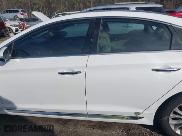 2015 Hyundai Sonata 2.4L Sport with VIN 5NPE34AF7FH035377, listed as a IAAI auction lot 41669248 with 155,385 mi miles. Bid and sale history available at carsss.com. Image 15.