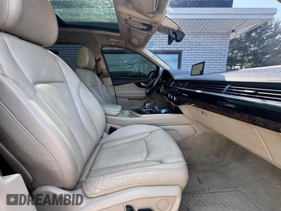 2018 Audi Q7 Premium Plus with VIN WA1LAAF77JD004734, listed as a Copart auction lot 64145285 with 159,622 mi miles and Clean title. Bid and sale history available at DreamBid. Image 5.
