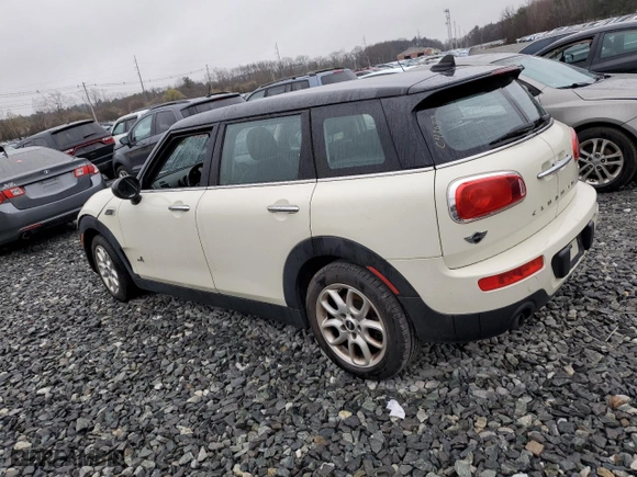 2017 MINI Clubman Cooper with VIN WMWLU1C59H2C42087, listed as a Copart auction lot 52916865 with 195,230 mi miles and Clean Title. Bid and sale history available at carsss.com. Image 2.
