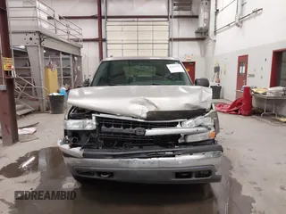 2003 Chevrolet Suburban LS with VIN 3GNFK16ZX3G209916, listed as a IAAI auction lot 42632723 with 188,209 mi miles and . Bid and sale history available at DreamBid. Image 13.