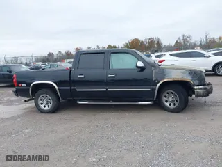 2007 Chevrolet Silverado 1500 Classic LS with VIN 2GCEC13V471146555, listed as a IAAI auction lot 40934617 with 146,144 mi miles. Bid and sale history available at carsss.com. Image 13.