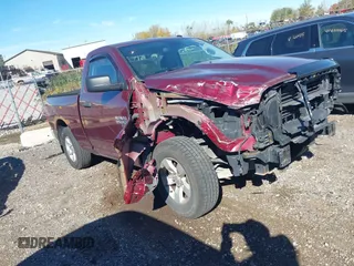2019 Ram 1500 Tradesman с VIN 3C6JR6AG7KG506245, выставлен на аукционе IAAI как лот 40614458 с пробегом 48 498 миль миль и . История ставок и продаж доступна на DreamBid. Изображение 1.