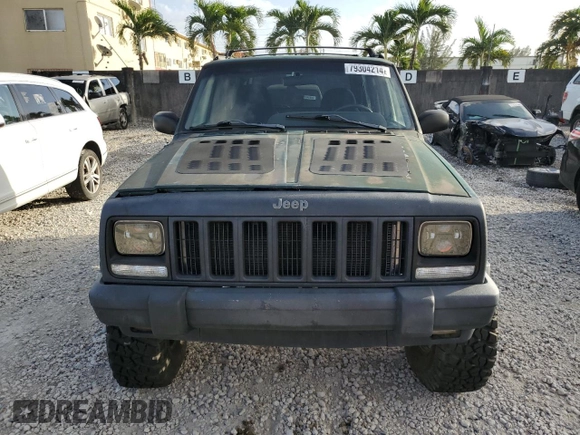 1998 Jeep Cherokee Country with VIN 1J4FT78S8XL520854, listed as a Copart auction lot 79304214 with 111,674 mi miles and Clean title. Bid and sale history available at DreamBid. Image 5.