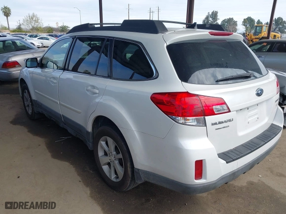 2013 Subaru Outback 2.5i Limited with VIN 4S4BRBLC2D3254437, listed as a IAAI auction lot 41680881 with 121,127 mi miles. Bid and sale history available at carsss.com. Image 3.
