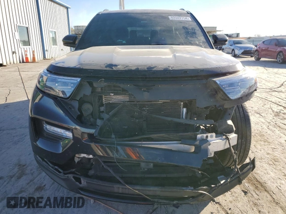 2022 Ford Explorer ST-Line with VIN 1FMSK8KHXNGB62720, listed as a Copart auction lot 82442754 with 61,346 mi miles and Salvage Title. Bid and sale history available at carsss.com. Image 5.