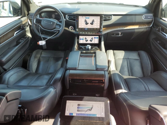 2023 Jeep Grand Wagoneer Series II с VIN 1C4SJSFP1PS529767, выставлен на аукционе Copart как лот 57416505 с пробегом 62 927 миль миль и Чистый • Clean title. История ставок и продаж доступна на DreamBid. Изображение 8.