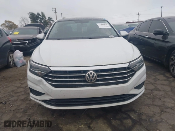 2020 Volkswagen Jetta S z VIN 3VWCB7BU5LM018170, wystawiony jako IAAI lot #41915030 z przebiegiem 83 566 mil mil oraz . Historia ofert i sprzedaży dostępna na DreamBid. Obrazek 12.