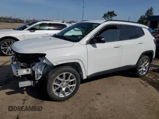 2024 Jeep Compass Latitude Lux with VIN 3C4NJDFN7RT104207, listed as a Copart auction lot 47723925 with 14,935 mi miles and Salvage title. Bid and sale history available at DreamBid. Image 1.