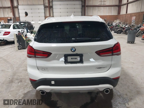 2021 BMW X1 xDrive28i with VIN WBXJG9C04M5T82884, listed as a IAAI auction lot 42242890 with 24,647 mi miles and . Bid and sale history available at DreamBid. Image 16.