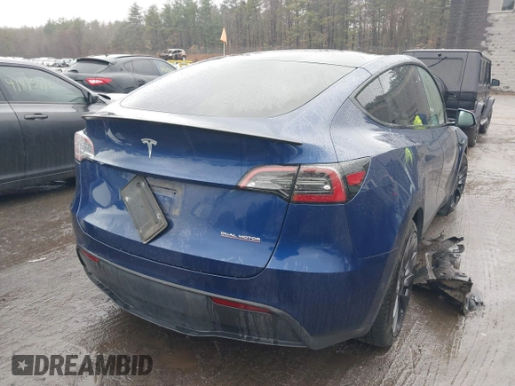 2021 Tesla Model Y Performance with VIN 5YJYGDEF5MF257262, listed as a IAAI auction lot 41721311 with 31,329 mi miles and . Bid and sale history available at DreamBid. Image 4.