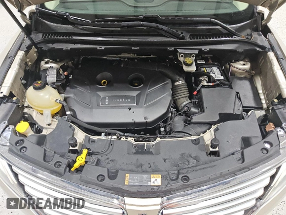 2017 Lincoln MKC Reserve with VIN 5LMCJ3C94HUL50945, listed as a Copart auction lot 61729945 with 66,179 mi miles and Clean title. Bid and sale history available at DreamBid. Image 12.