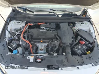 2019 Honda Accord with VIN 1HGCV3F10KA019954, listed as a Copart auction lot 61777195 with 47,709 mi miles and Salvage title. Bid and sale history available at DreamBid. Image 11.