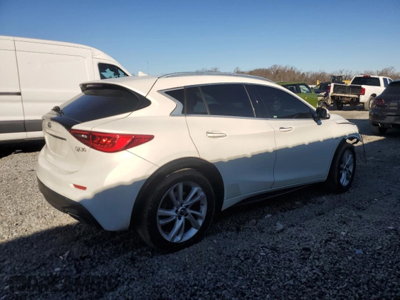 2017 Infiniti QX30 Sport with VIN SJKCH5CP4HA029323, listed as a Copart auction lot 88133715 with 109,972 mi miles and Salvage title. Bid and sale history available at DreamBid. Image 3.
