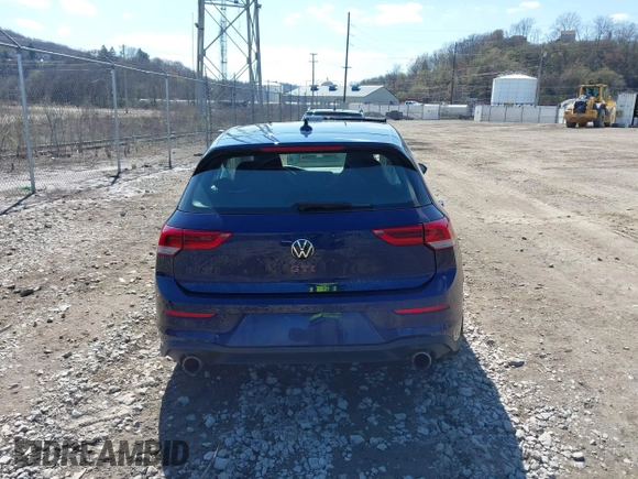 2024 Volkswagen GTI Autobahn с VIN WVWVA7CDXRW148094, выставлен на аукционе IAAI как лот 41918984 с пробегом 9 313 миль миль и . История ставок и продаж доступна на DreamBid. Изображение 17.