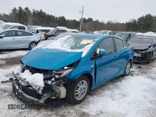 2017 Toyota Prius Plus z VIN JTDKARFP2H3033770, wystawiony jako IAAI lot #41554723 z przebiegiem 58 020 mil mil oraz . Historia ofert i sprzedaży dostępna na DreamBid. Obrazek 2.
