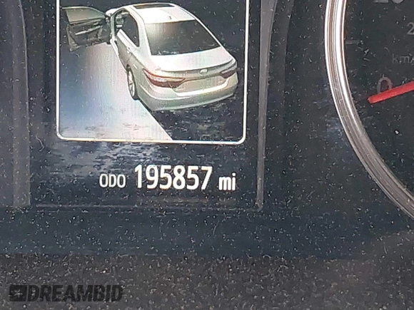 2015 Toyota Camry XLE with VIN 4T1BF1FK0FU036273, listed as a IAAI auction lot 42196339 with 195,857 mi miles and . Bid and sale history available at DreamBid. Image 15.