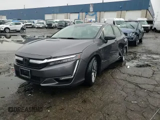 2018 Honda Clarity Plug-In Hybrid with VIN JHMZC5F17JC022801, listed as a Copart auction lot 84013154 with 106,590 mi miles and Clean Title. Bid and sale history available at carsss.com. Image 10.