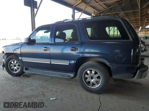 2004 Chevrolet Tahoe LS with VIN 1GNEC13V14R200632, listed as a Copart auction lot 74613094 with 303,254 mi miles and Salvage Title. Bid and sale history available at carsss.com. Image 2.