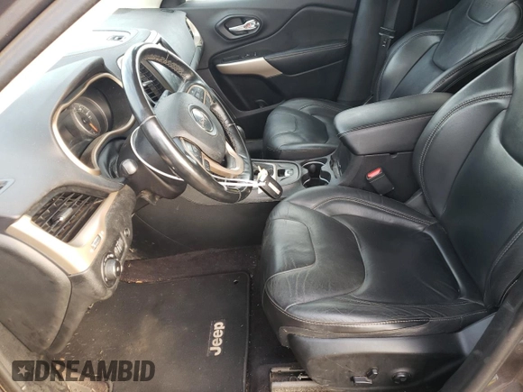 2018 Jeep Cherokee Limited z VIN 1C4PJLDB2JD580547, wystawiony jako Copart lot #77340224 z przebiegiem 157 030 mil mil oraz Szkoda całkowita • Salvage title. Historia ofert i sprzedaży dostępna na DreamBid. Obrazek 7.