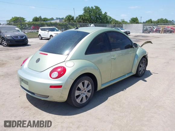 2008 Volkswagen Beetle S with VIN 3VWPW31C28M522383, listed as a IAAI auction lot 42131577 with 122,294 mi miles and . Bid and sale history available at DreamBid. Image 4.