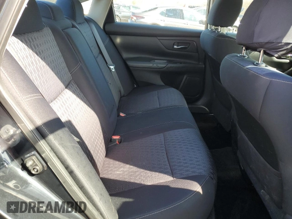 2016 Nissan Altima SV with VIN 1N4AL3AP5GC180650, listed as a Copart auction lot 49230745 with 113,367 mi miles and Salvage Title. Bid and sale history available at DreamBid. Image 10.