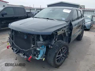 2017 Jeep Grand Cherokee Trailhawk with VIN 1C4RJFLG4HC843628, listed as a IAAI auction lot 42053878 with 83,551 mi miles and . Bid and sale history available at DreamBid. Image 19.